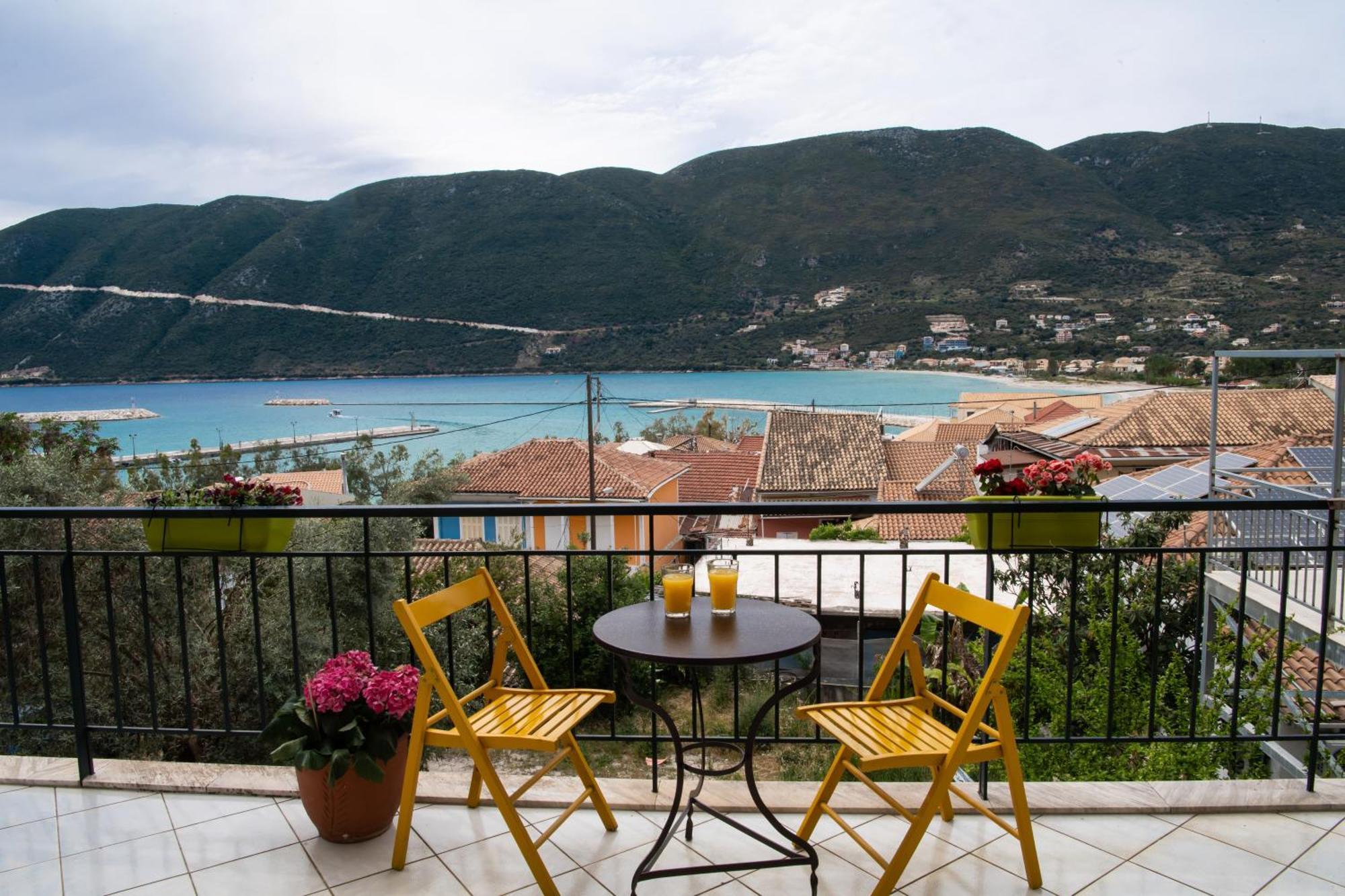 Mediterraneo studios Vassiliki Esterno foto