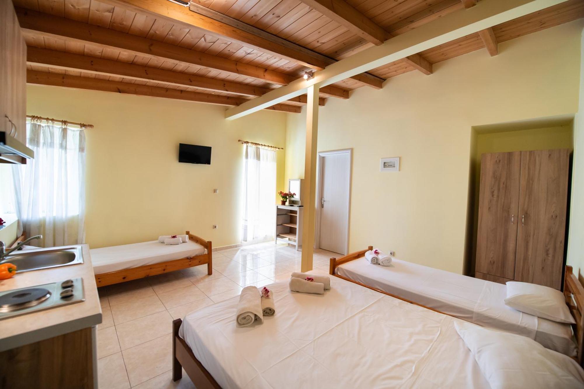 Mediterraneo studios Vassiliki Esterno foto