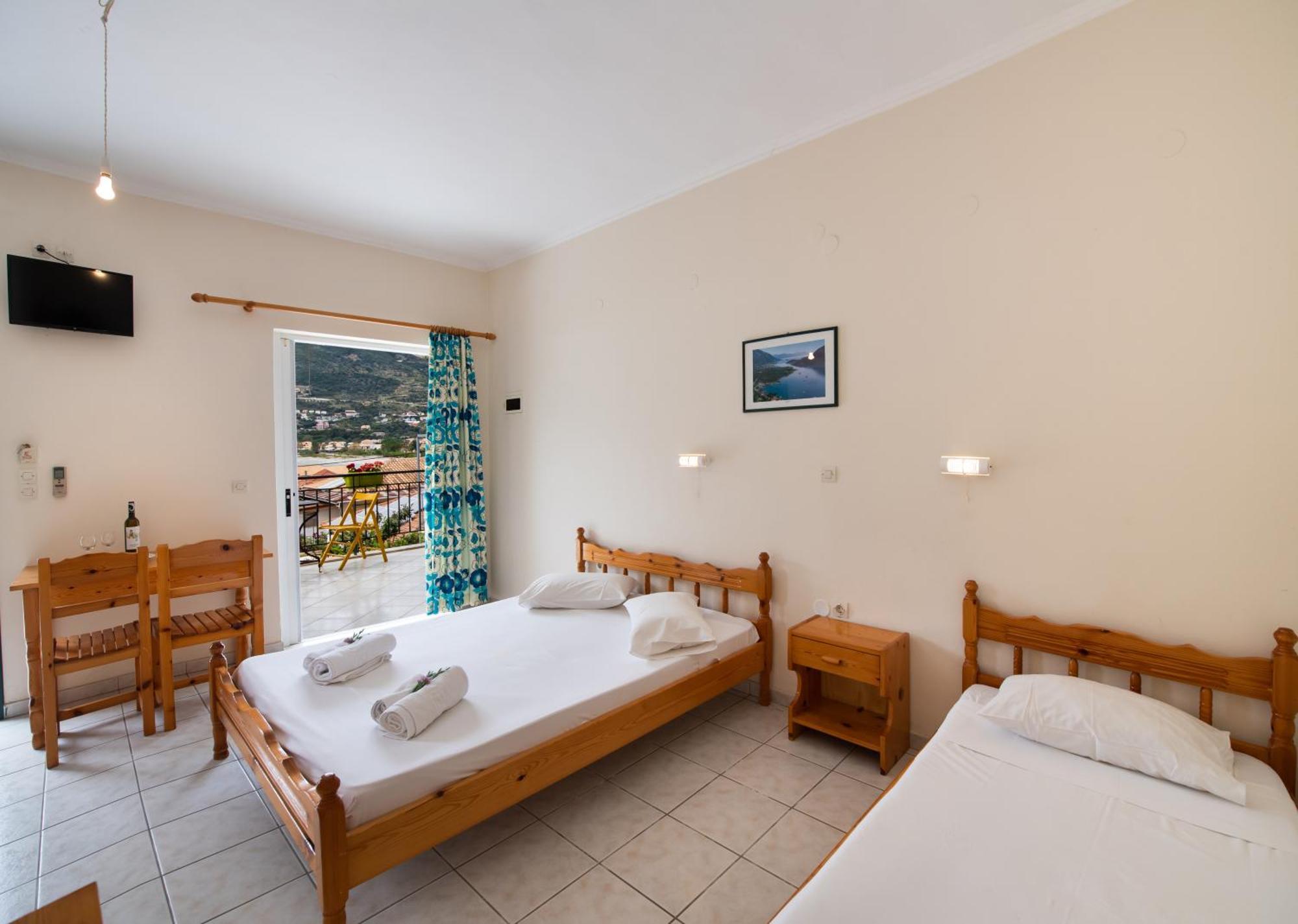 Mediterraneo studios Vassiliki Esterno foto